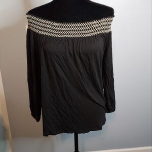 Old Navy Off-The-Shoulder Embroidered Top Black And White Size Medium